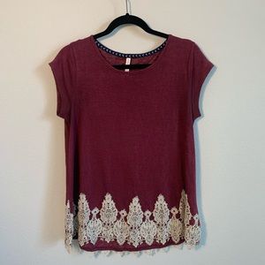 Maroon boxy t shirt